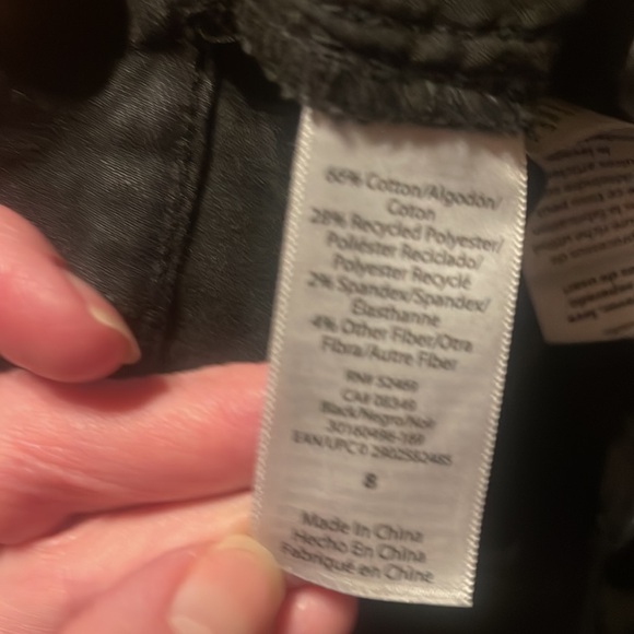 Sofia Jeans NWT Black High Rise Ankle size 8 NEW button fly distressed JEANS - Picture 10 of 10